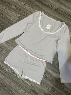 Free People Light Lavender Lace-Trim Long Sleeve Top & Shorts Pajama Set